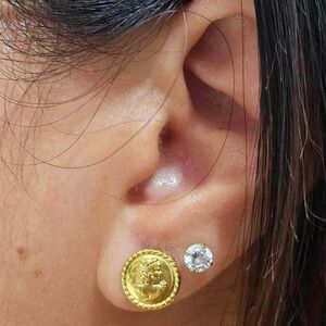 💯 Pure Gold 18k Elizabeth Earrings Solid Gold Pawnable Real Gold Lightweight